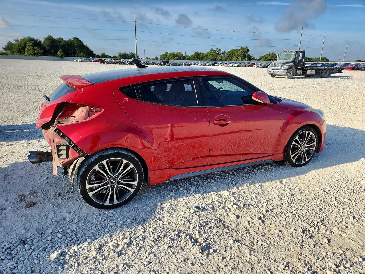 KMHTC6AE6GU280071 · 2016 HYUNDAI VELOSTER · 3/13
