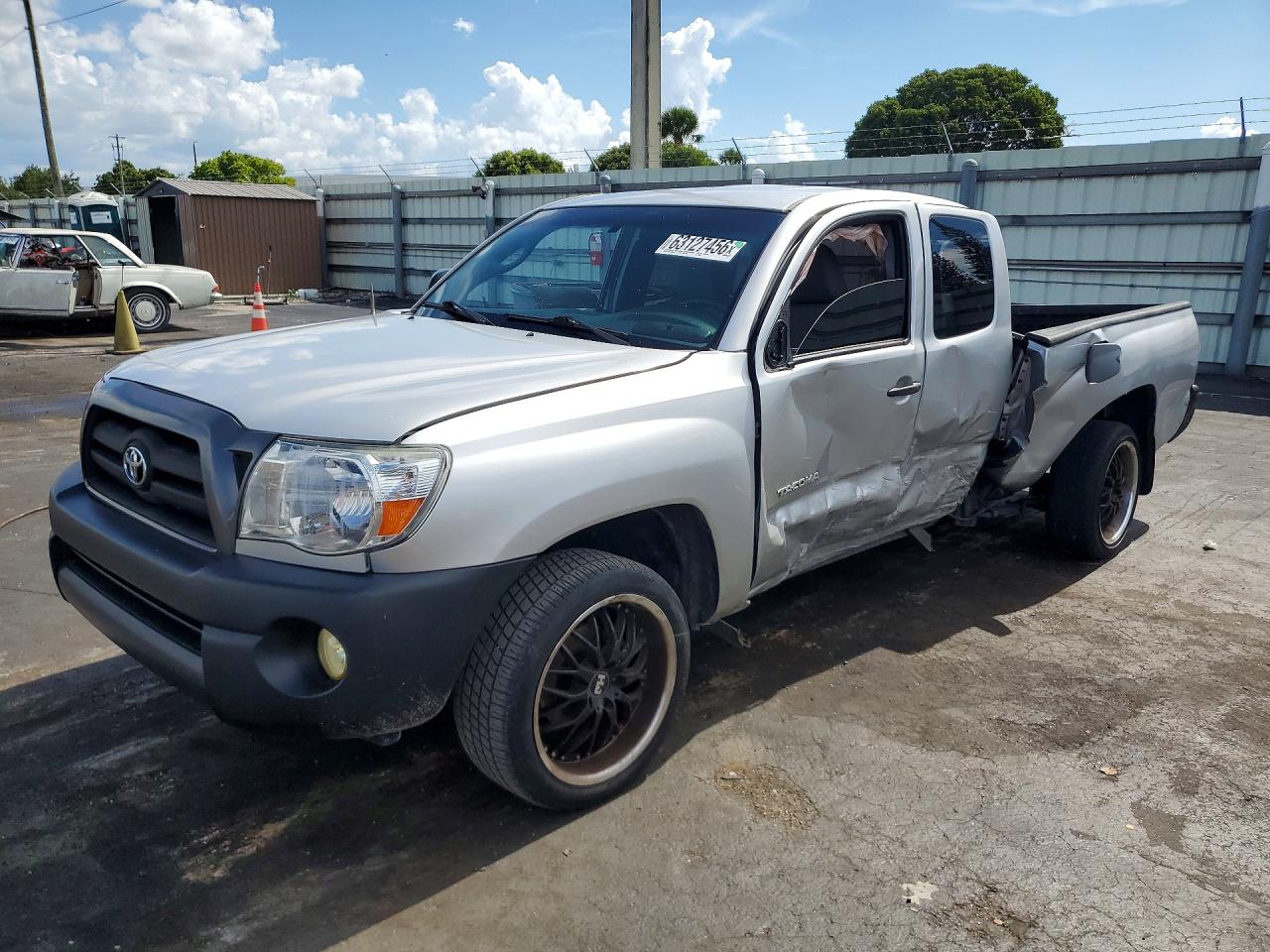 5TETX4CN9AZ742714 · 2010 TOYOTA TACOMA