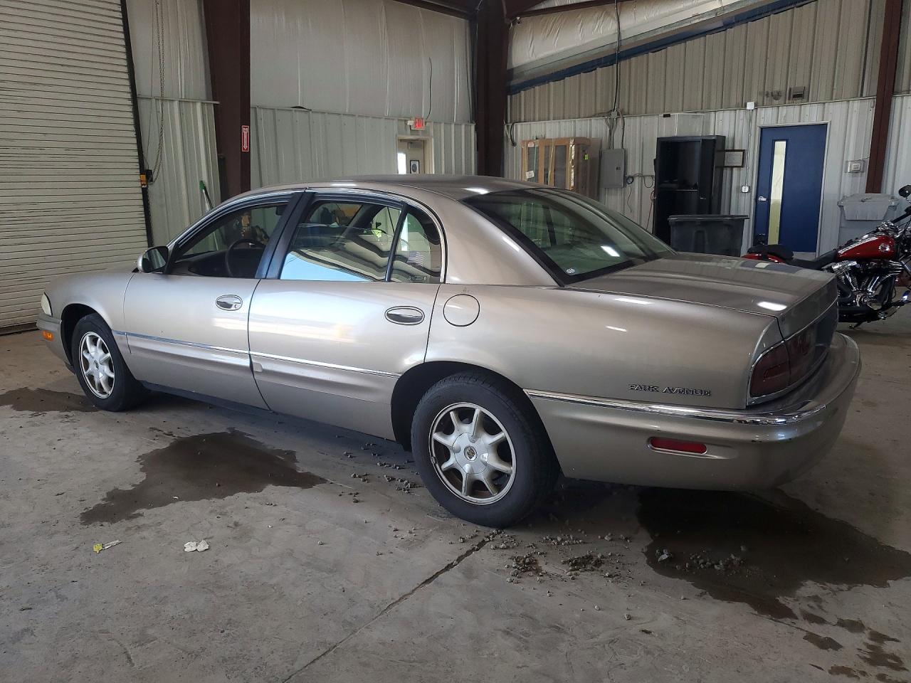1G4CW54K224105103 · 2002 BUICK PARK AVENUE · 2/12