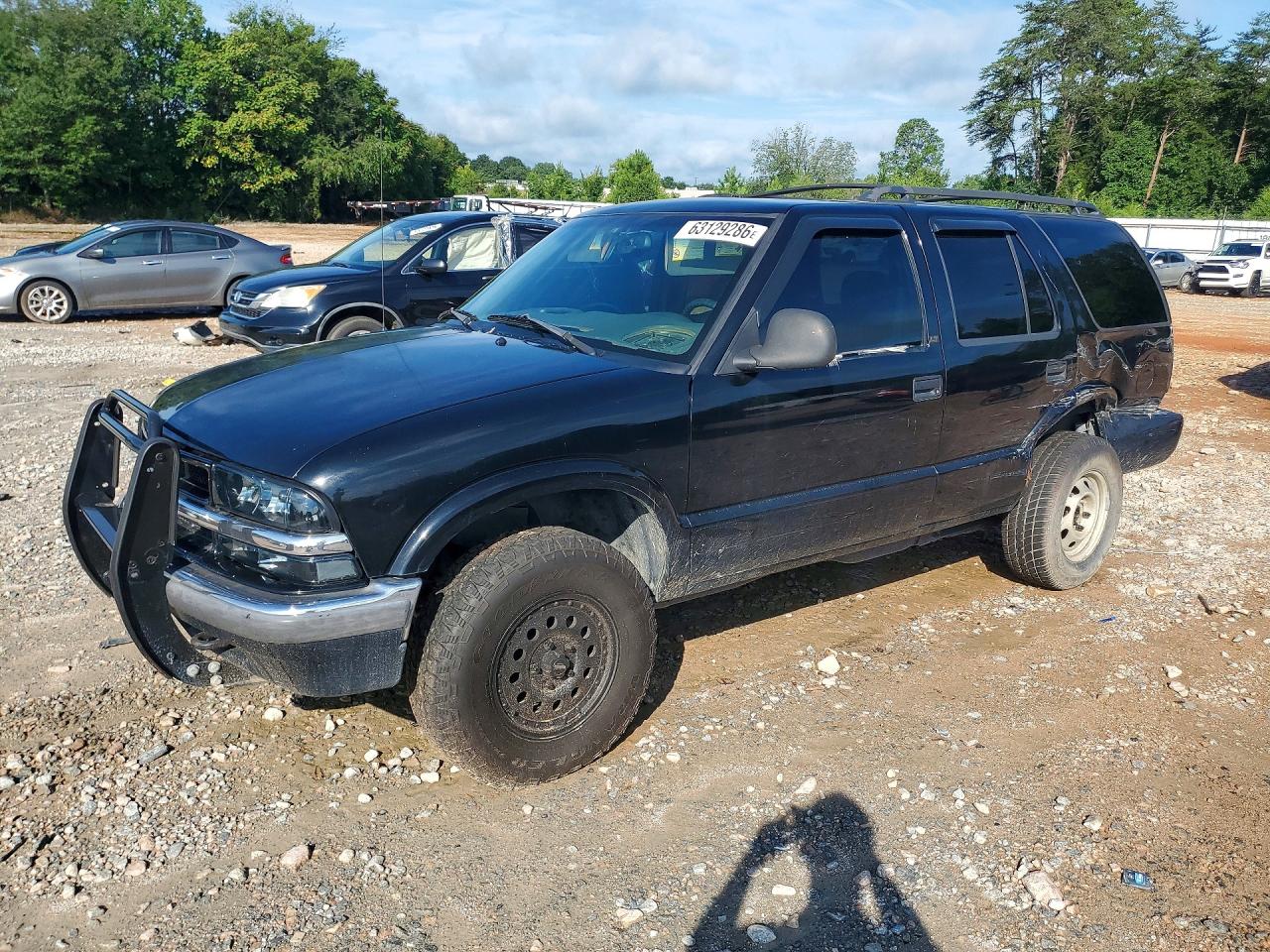 1GNDT13W112185459 · 2001 CHEVROLET BLAZER