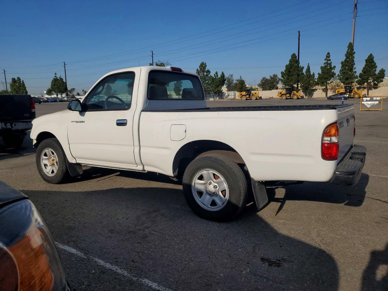 5TENL42N82Z142080 · 2002 TOYOTA TACOMA · 2/12