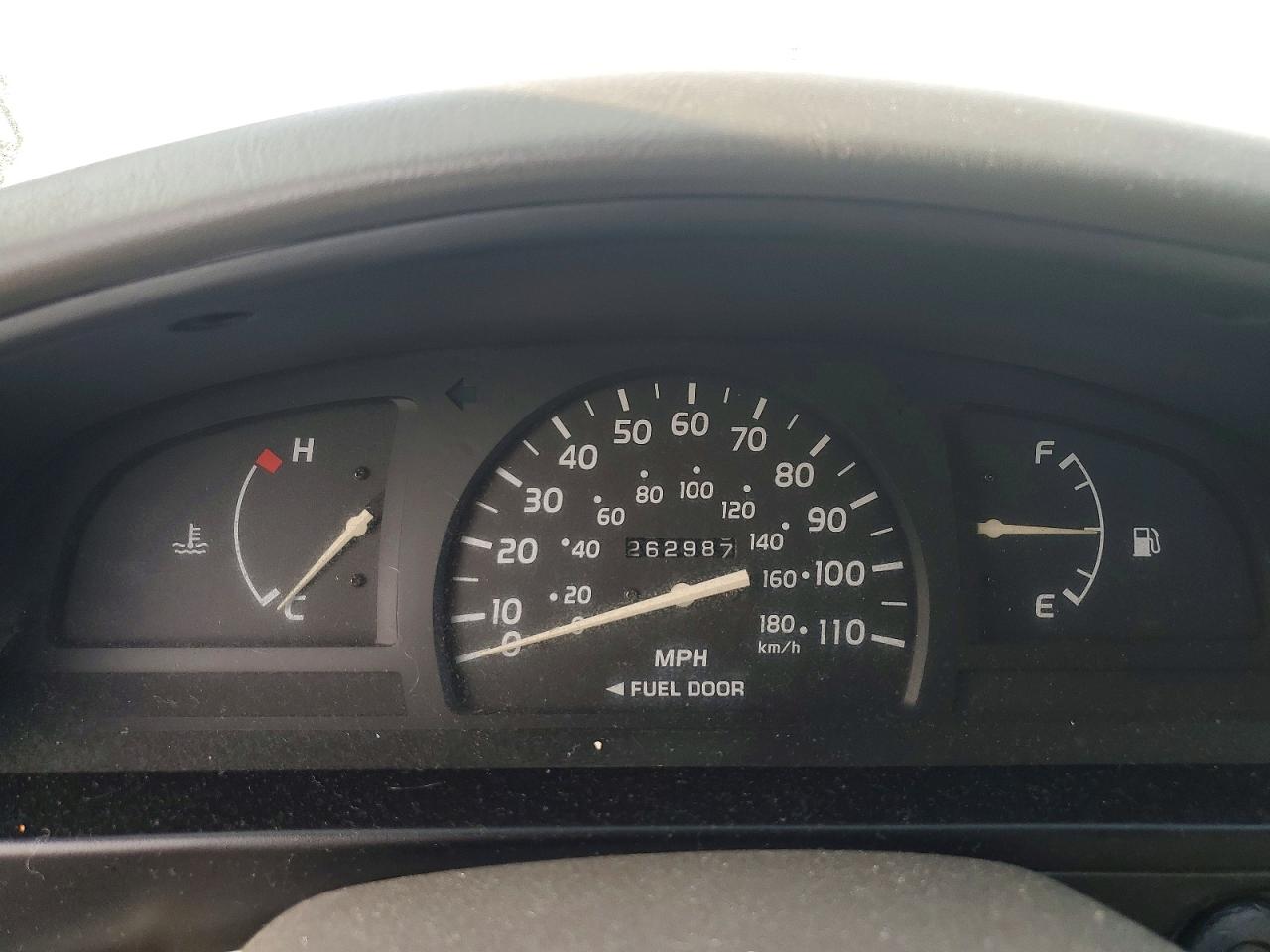 5TENL42N82Z142080 · 2002 TOYOTA TACOMA · 9/12