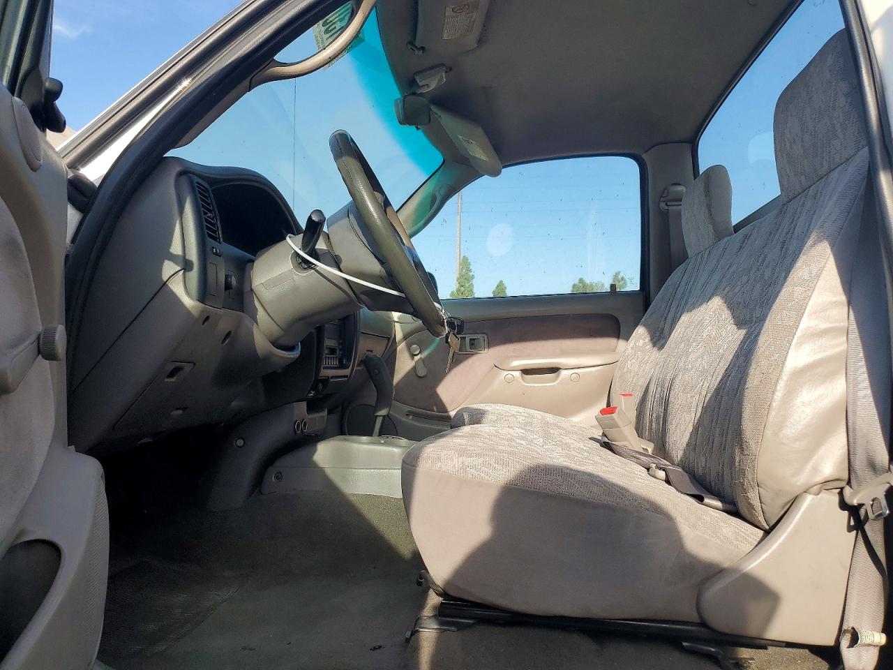 5TENL42N82Z142080 · 2002 TOYOTA TACOMA · 7/12