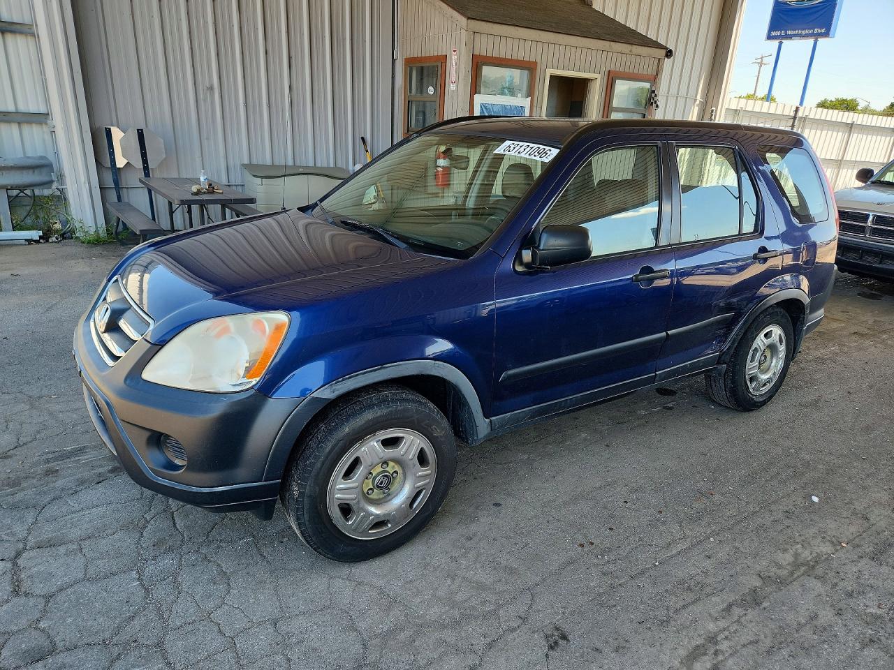 JHLRD78545C039686 · 2005 HONDA CR-V