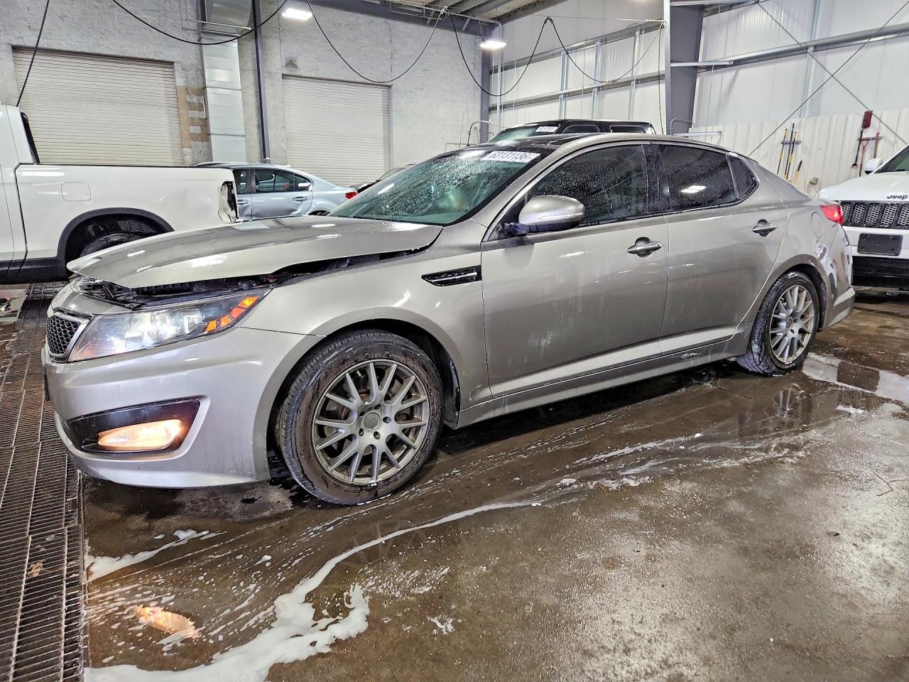5XXGR4A68CG013225 · 2012 KIA OPTIMA