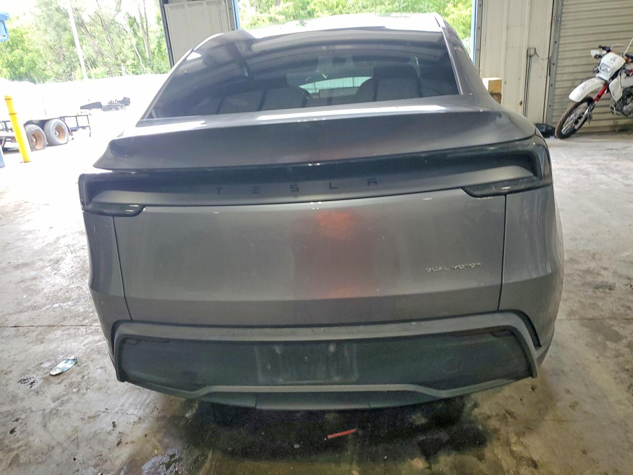 7SAYGDEE7TA428762 · 2026 TESLA MODEL Y · 6/12