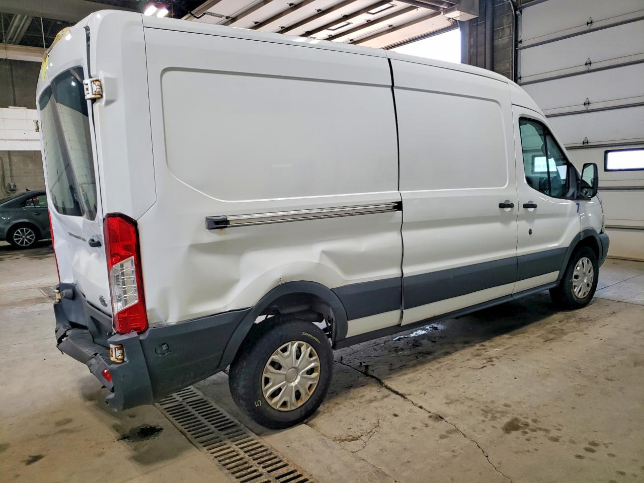 1FTYR2CM4JKA19689 · 2018 FORD TRANSIT · 3/14