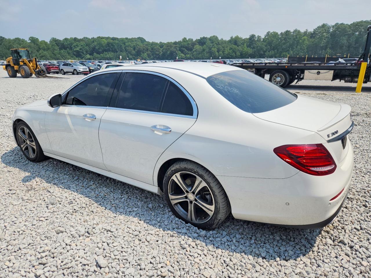WDDZF4JB5HA074376 · 2017 MERCEDES-BENZ E · 2/12