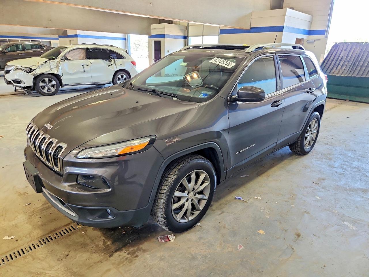 1C4PJMDX7JD610272 · 2018 JEEP CHEROKEE
