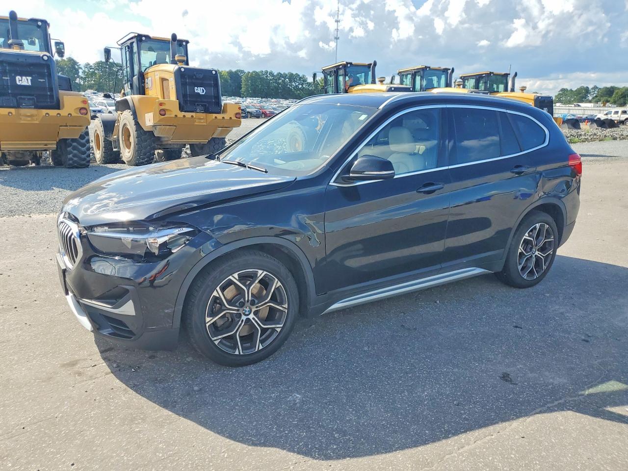 WBXJG9C04M3M74430 · 2021 BMW X1