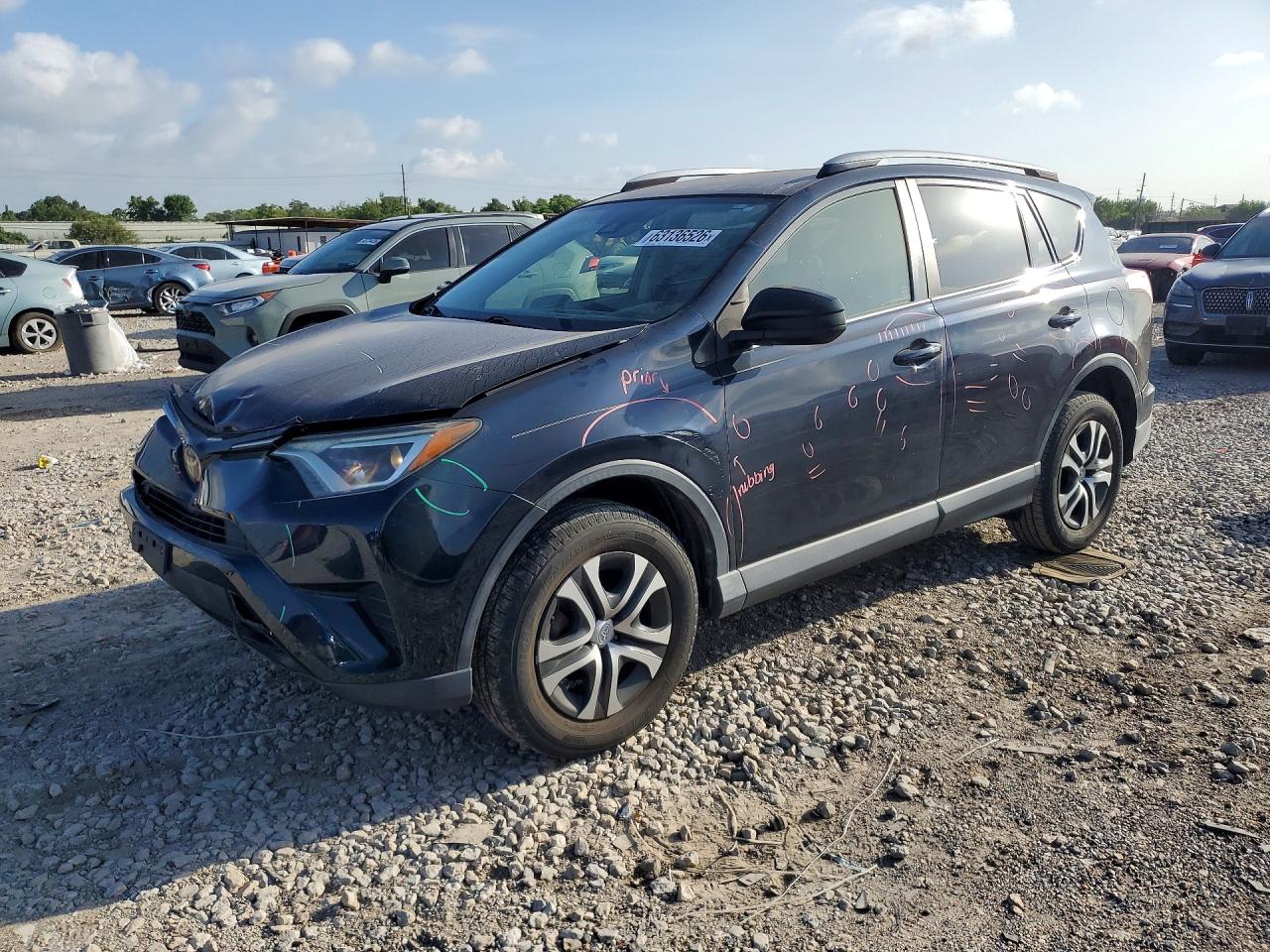 JTMZFREV8HJ716360 · 2017 TOYOTA RAV4