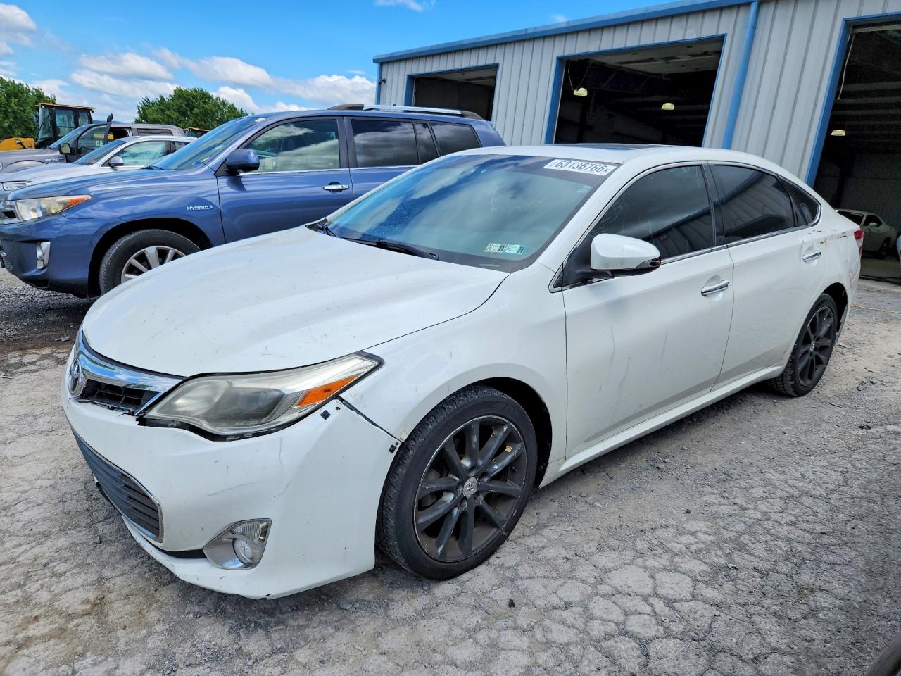 4T1BK1EBXDU041541 · 2013 TOYOTA AVALON