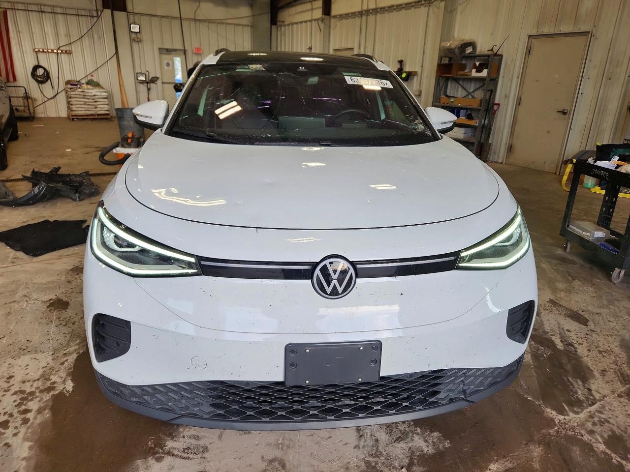 WVGGNPE29NP061084 · 2022 VOLKSWAGEN ID.4 · 5/13