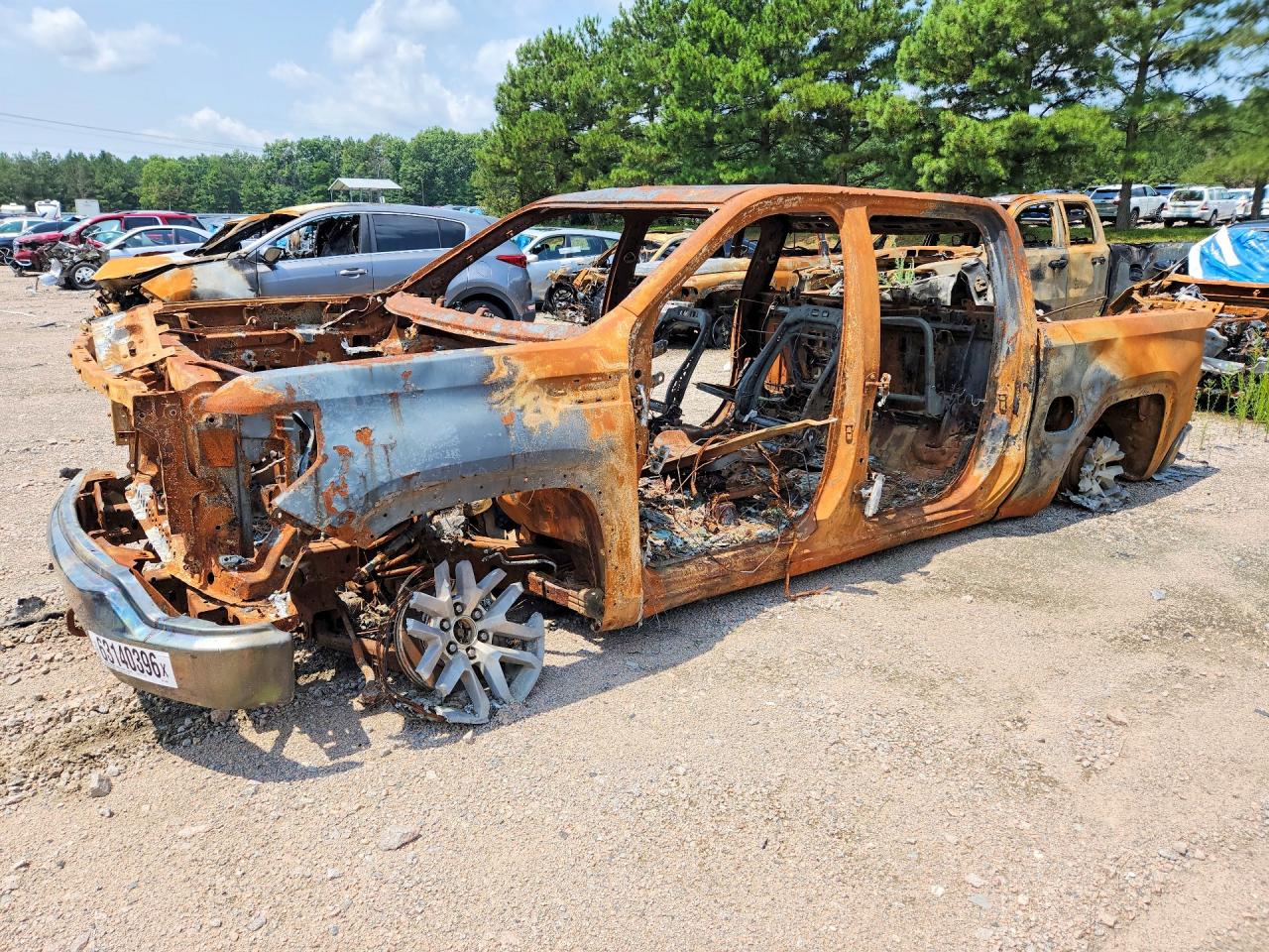 1GTU9DED0NZ146881 · 2022 GMC SIERRA LIMITED