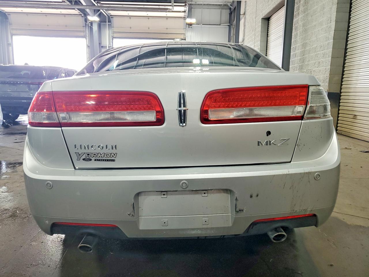 3LNHL2GC4BR756127 · 2011 LINCOLN MKZ · 6/13