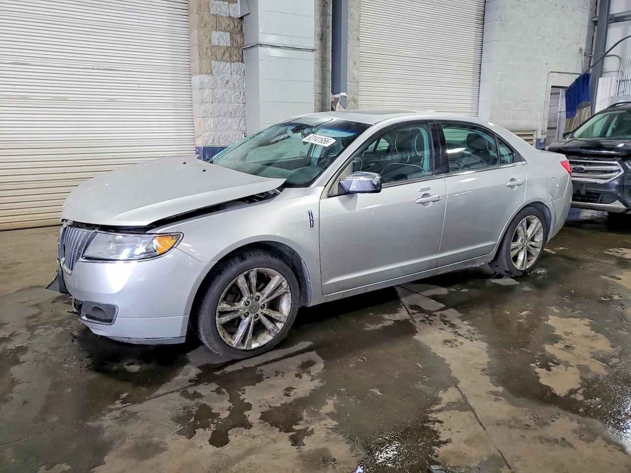 2011 LINCOLN MKZ