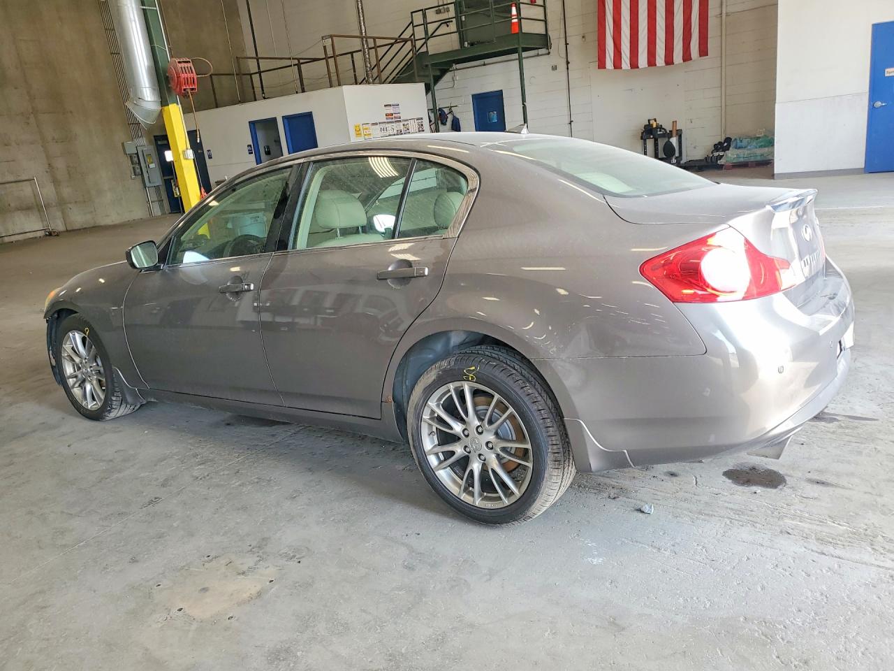 JN1CV6AR7BM412073 · 2011 INFINITI G37 SEDAN · 2/13