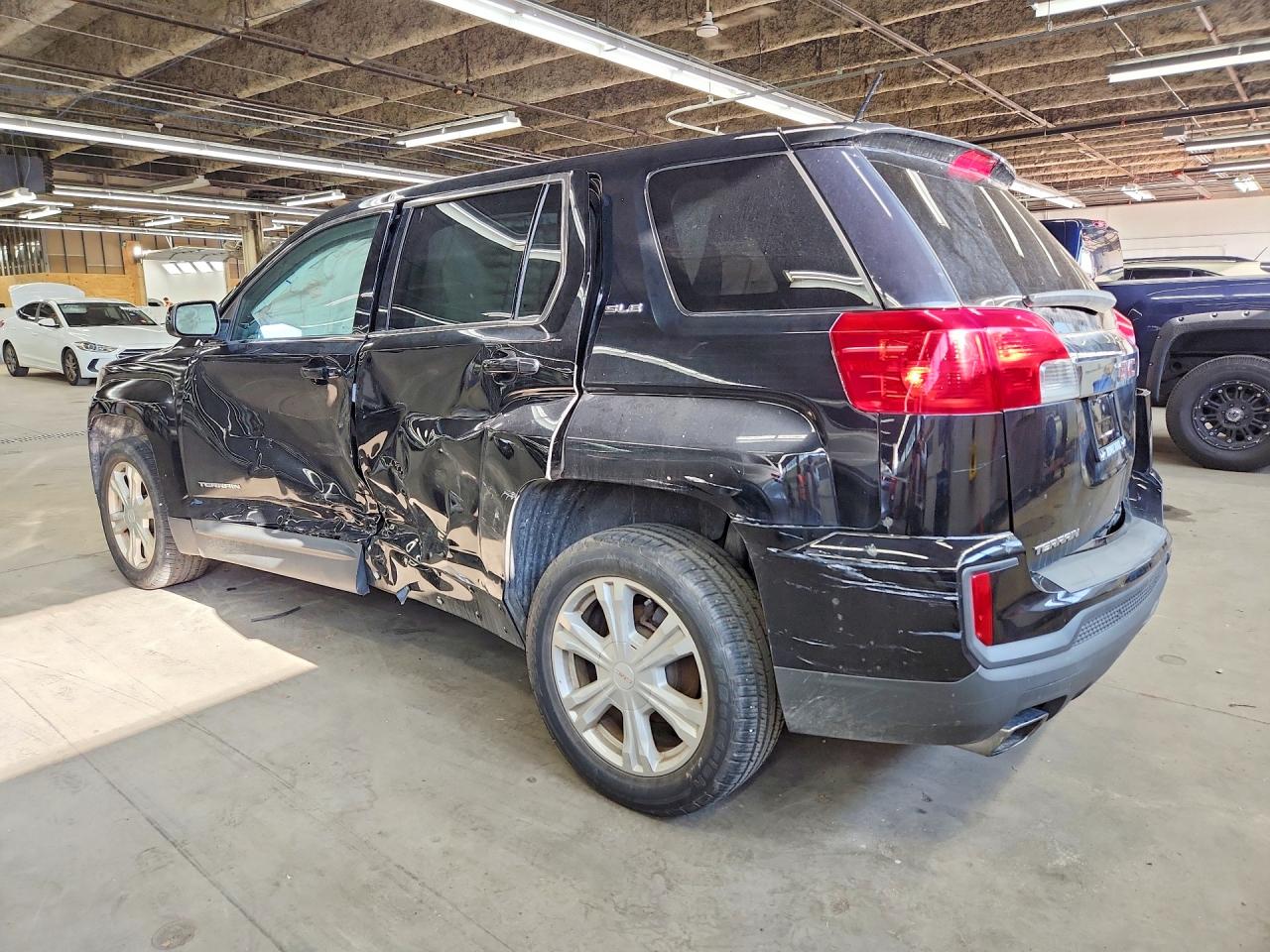 2GKALMEKXH6137788 · 2017 GMC TERRAIN · 2/12