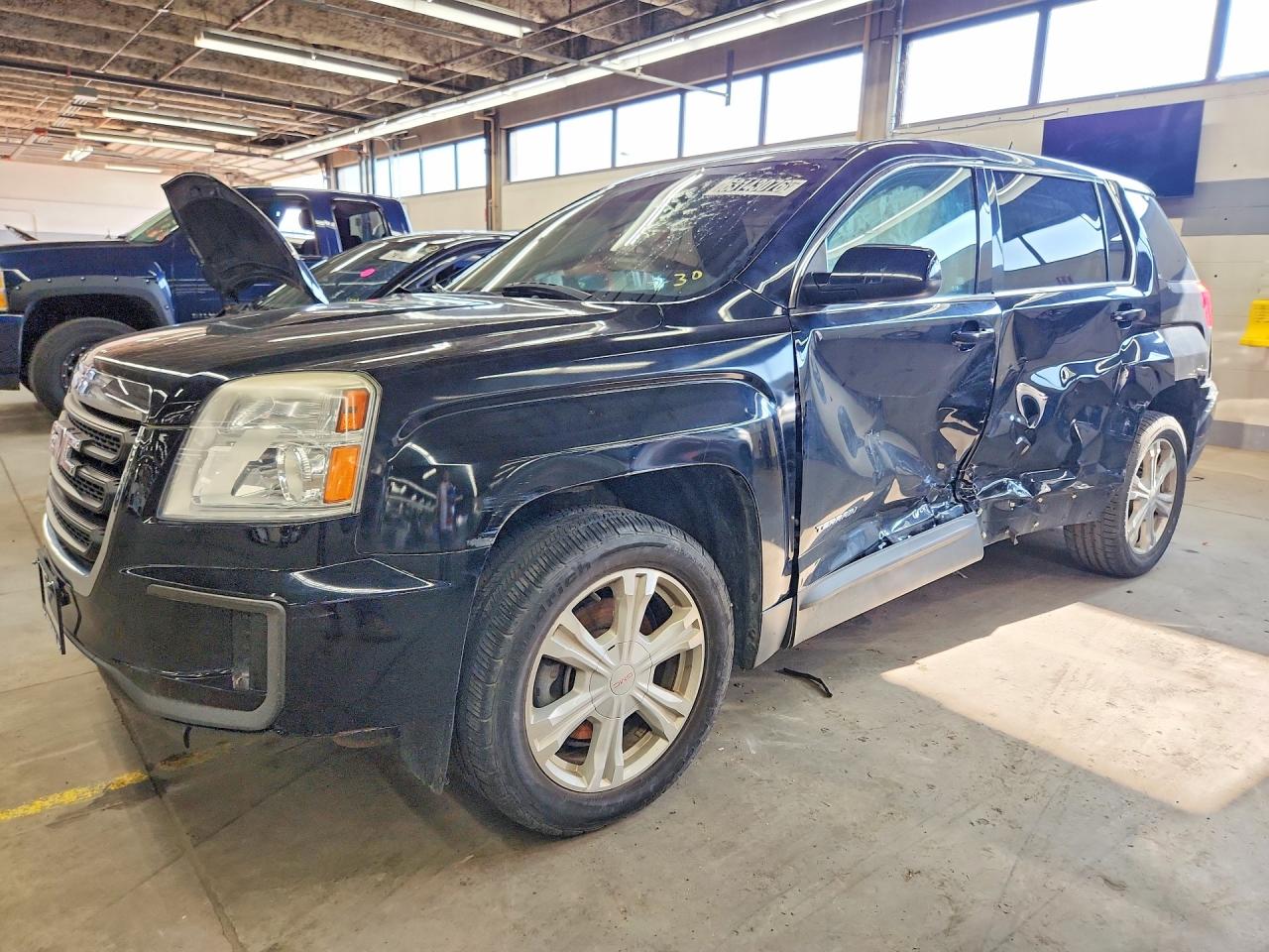 2GKALMEKXH6137788 · 2017 GMC TERRAIN