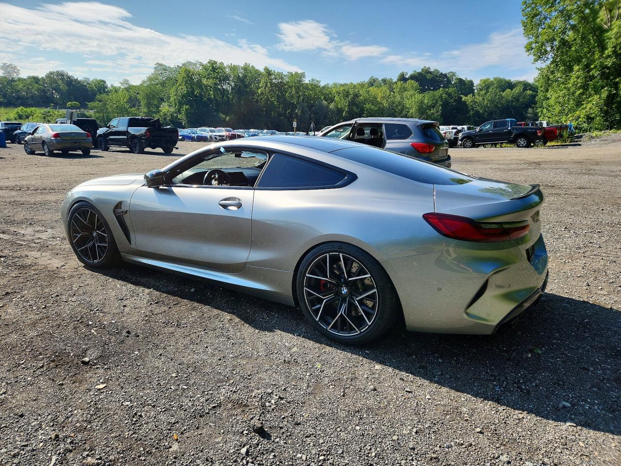 WBSAE0C07NCJ77306 · 2022 BMW M8 · 2/12