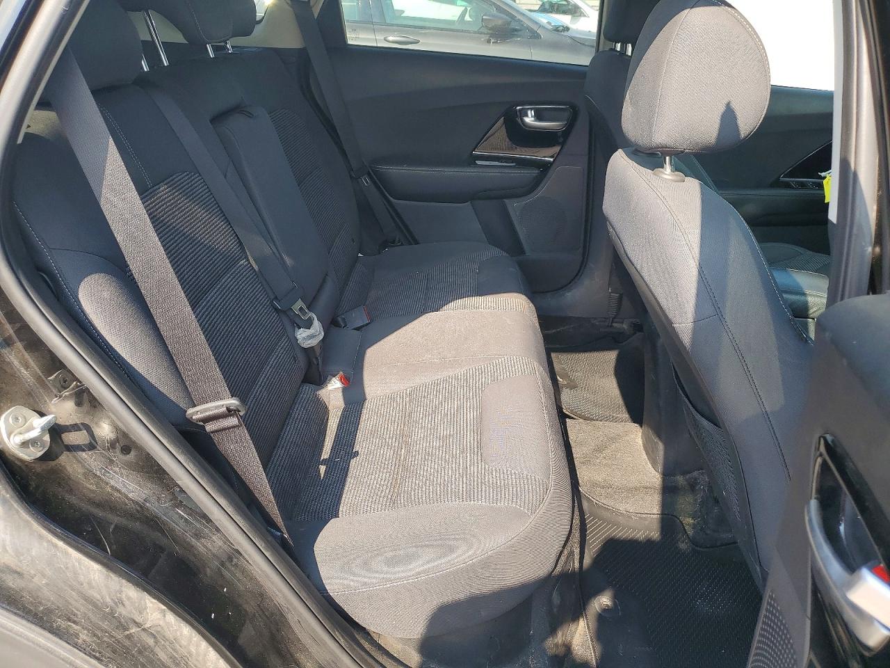 KNDCB3LC0L5425403 · 2020 KIA NIRO · 10/12