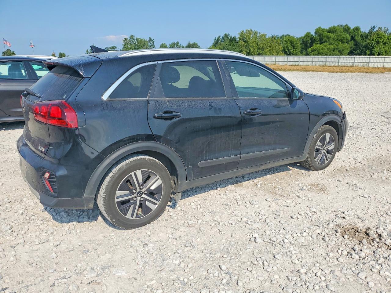 KNDCB3LC0L5425403 · 2020 KIA NIRO · 3/12