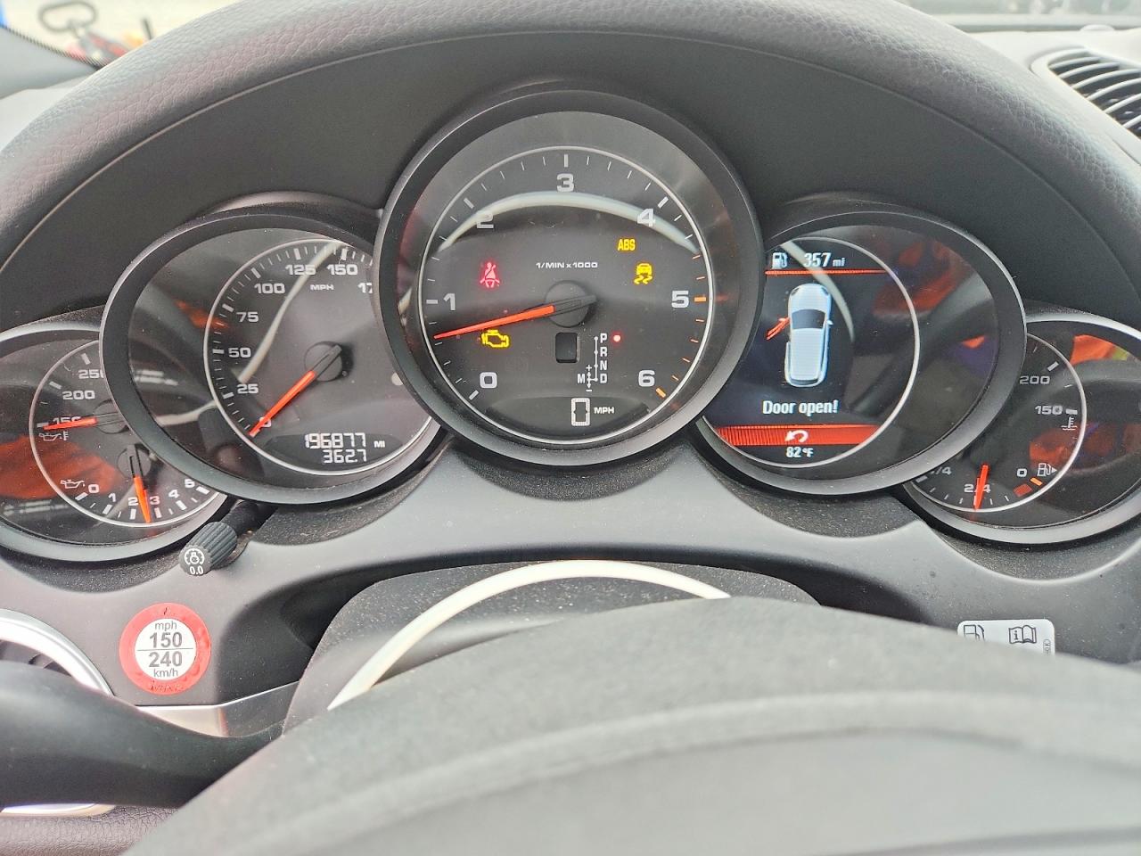 WP1AF2A26DLA37443 · 2013 PORSCHE CAYENNE · 9/13