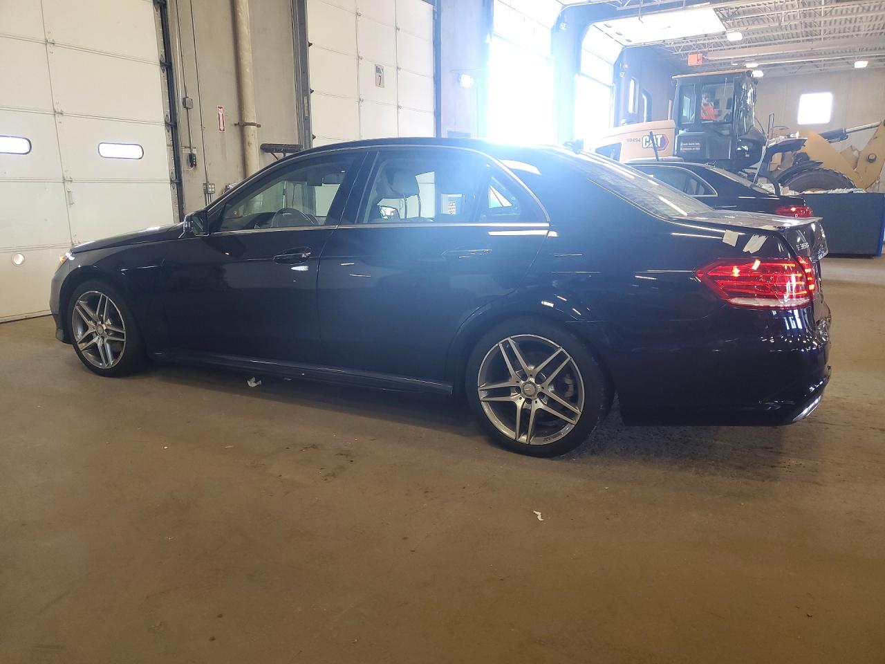 WDDHF8JB6GB206959 · 2016 MERCEDES-BENZ E · 2/12