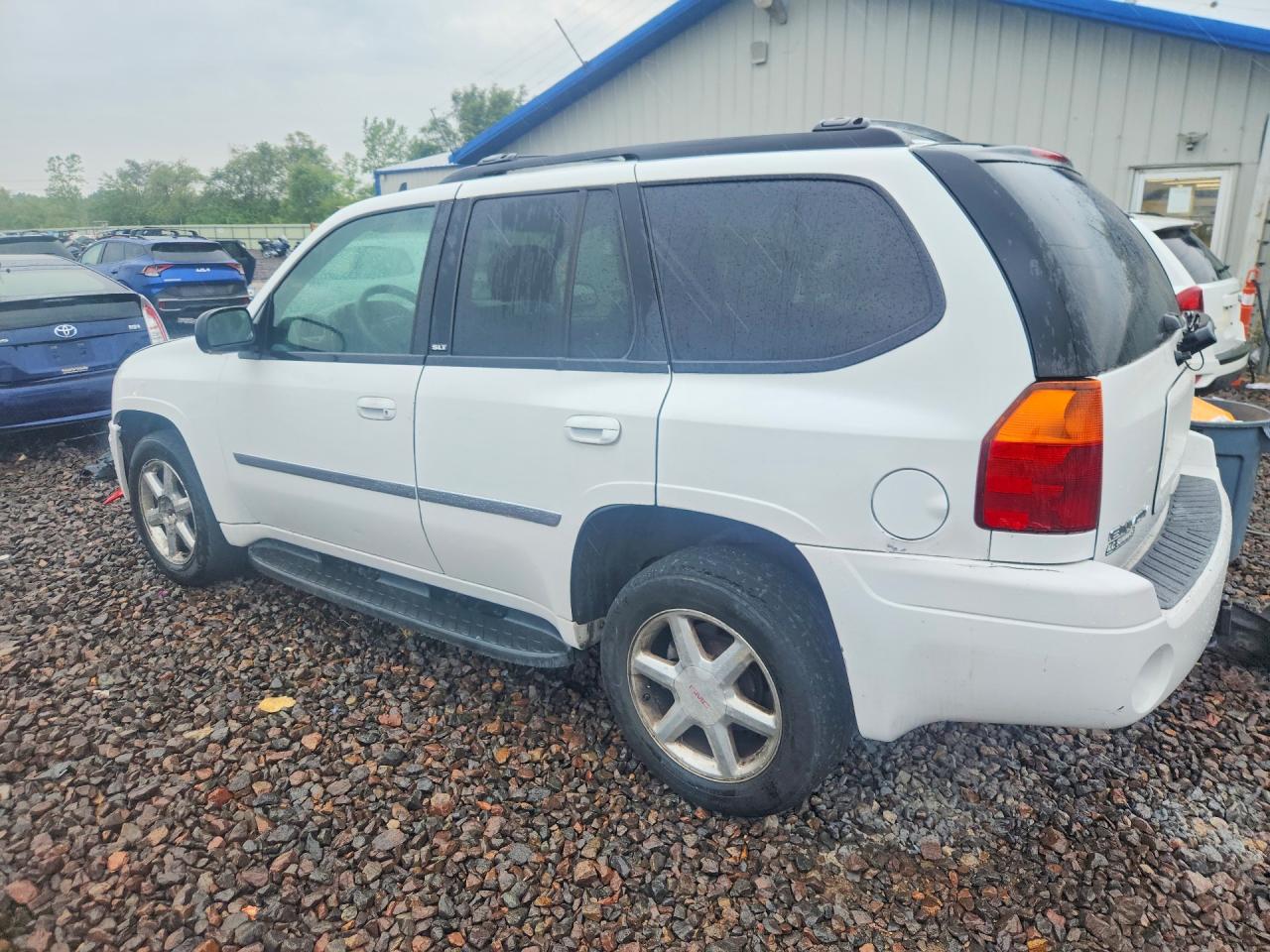 1GKDT13S972247693 · 2007 GMC ENVOY · 2/13