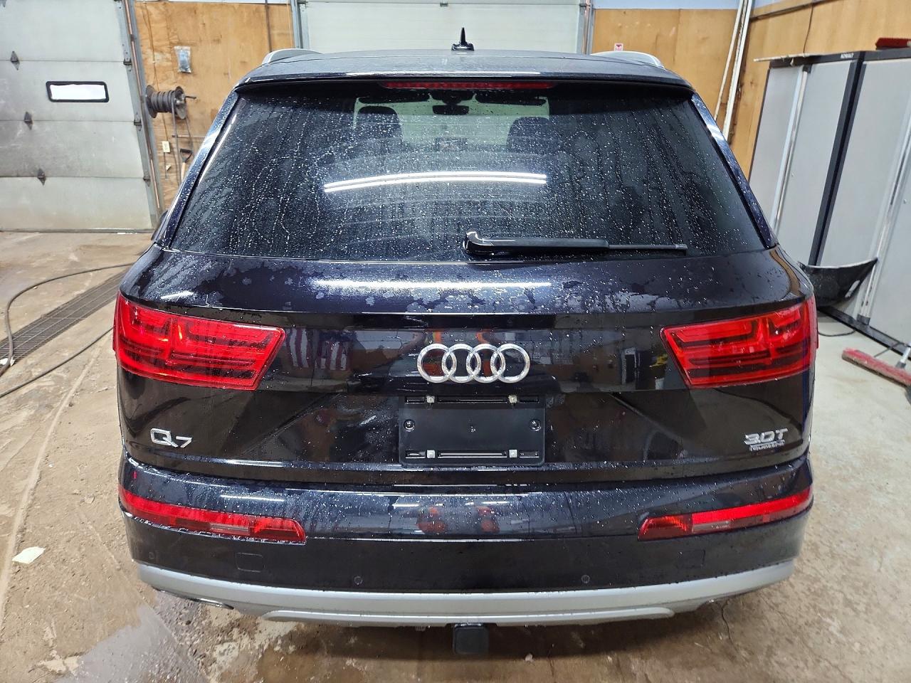 WA1LAAF71JD047160 · 2018 AUDI Q7 · 6/13