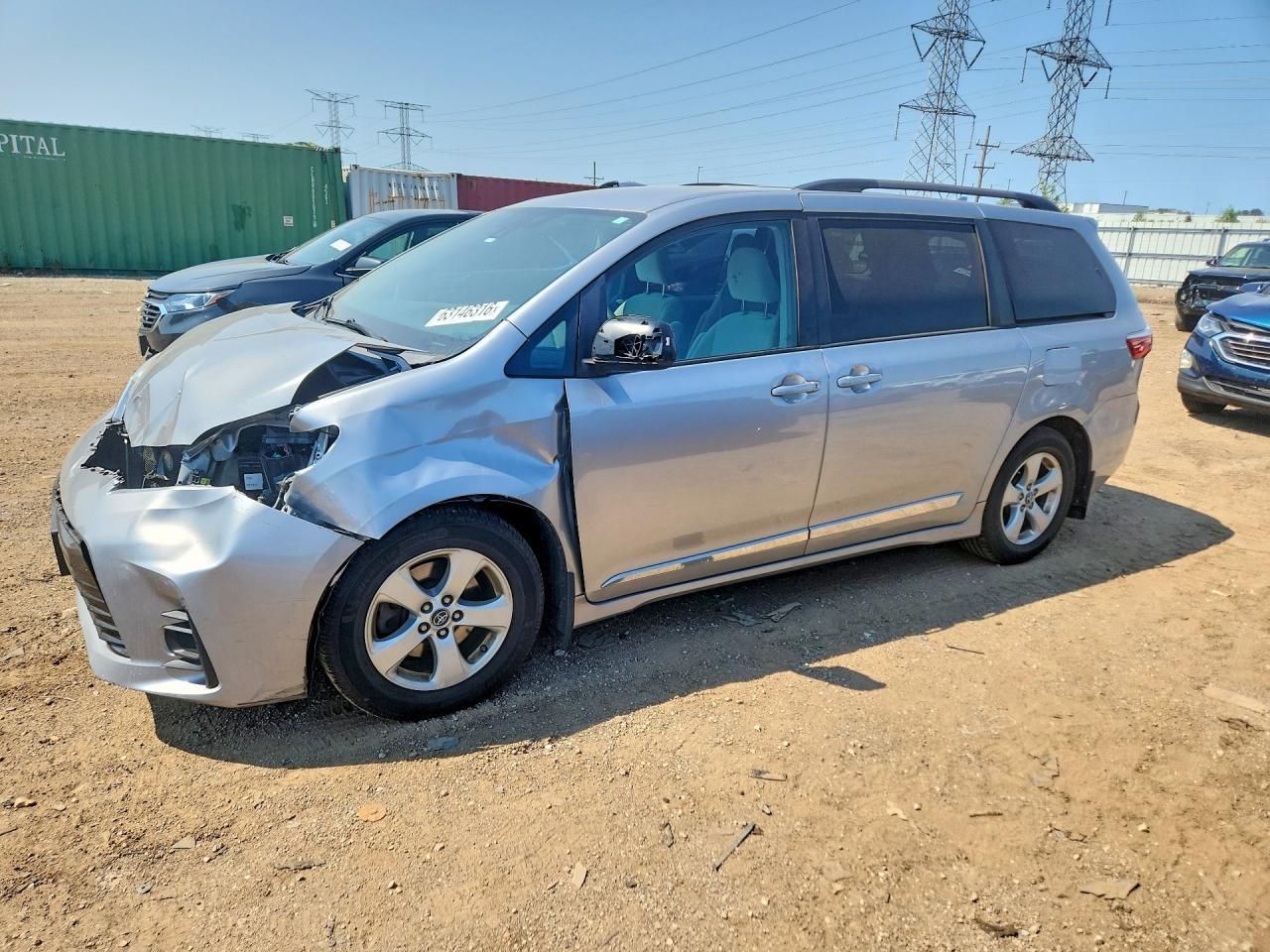 5TDKZ3DC6JS952441 · 2018 TOYOTA SIENNA