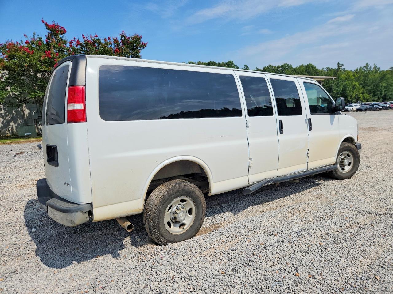 1GAZGPFP5J1323903 · 2018 CHEVROLET EXPRESS G3500 · 3/13