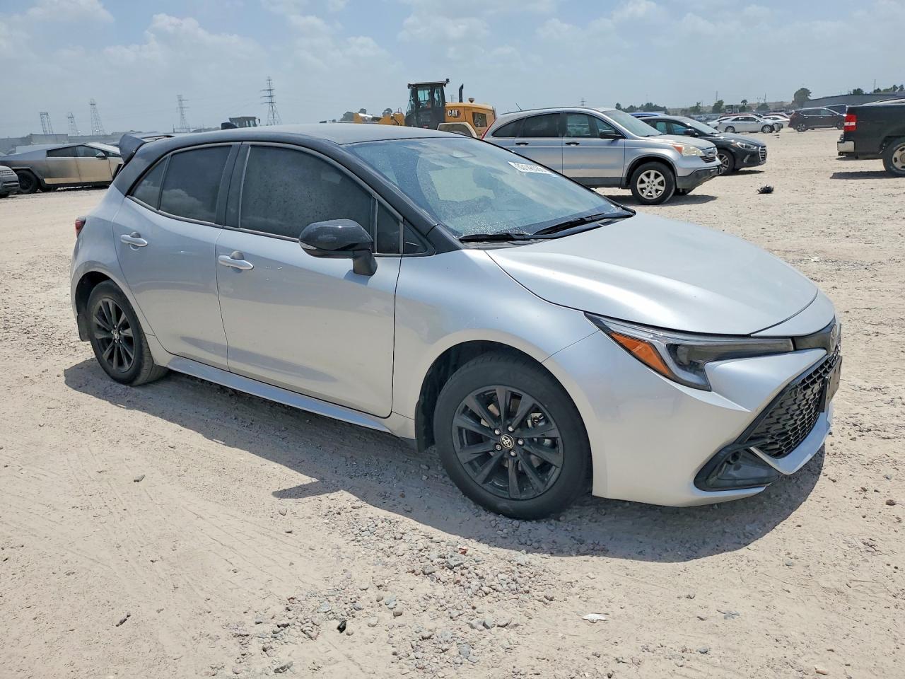 JTND4MBE9T3264676 · 2026 TOYOTA COROLLA HATCHBACK · 4/13