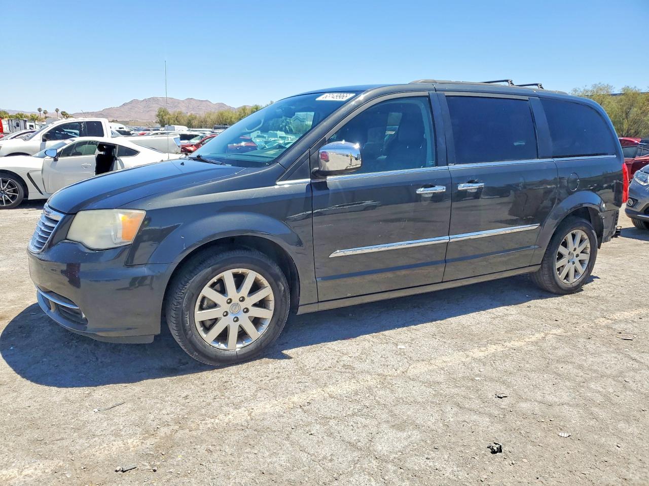 2C4RC1CG5CR338761 · 2012 CHRYSLER TOWN & COUNTRY