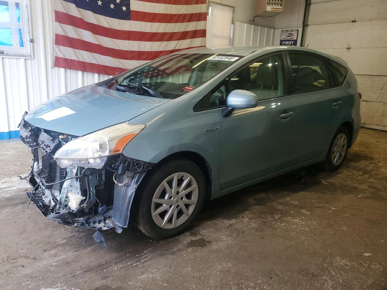 JTDZN3EU7EJ012833 · 2014 TOYOTA PRIUS V