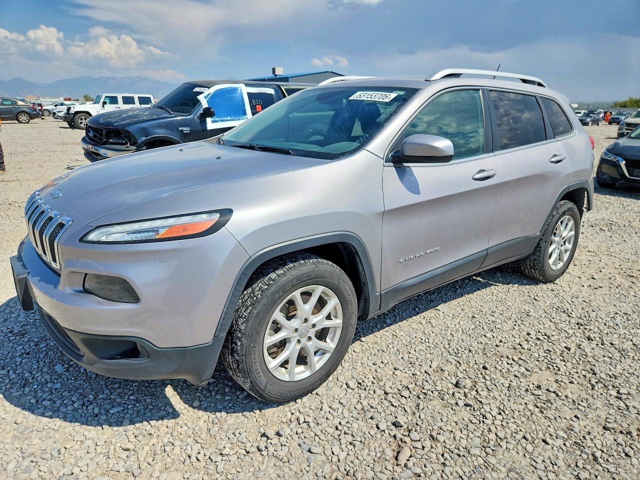 1C4PJMCS4HD218012 · 2017 JEEP CHEROKEE