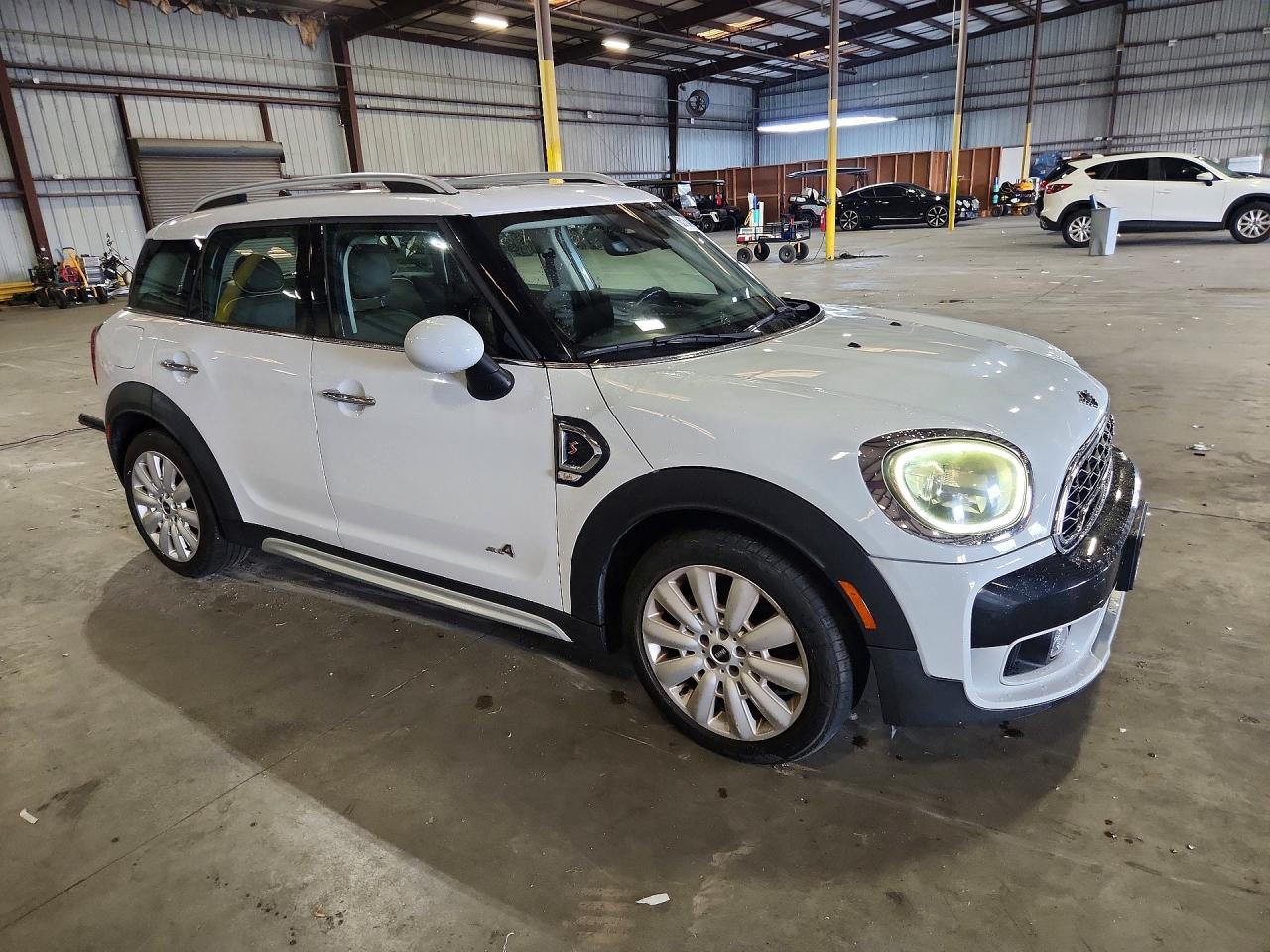 WMZYT5C56K3E69483 · 2019 MINI COOPER · 4/13