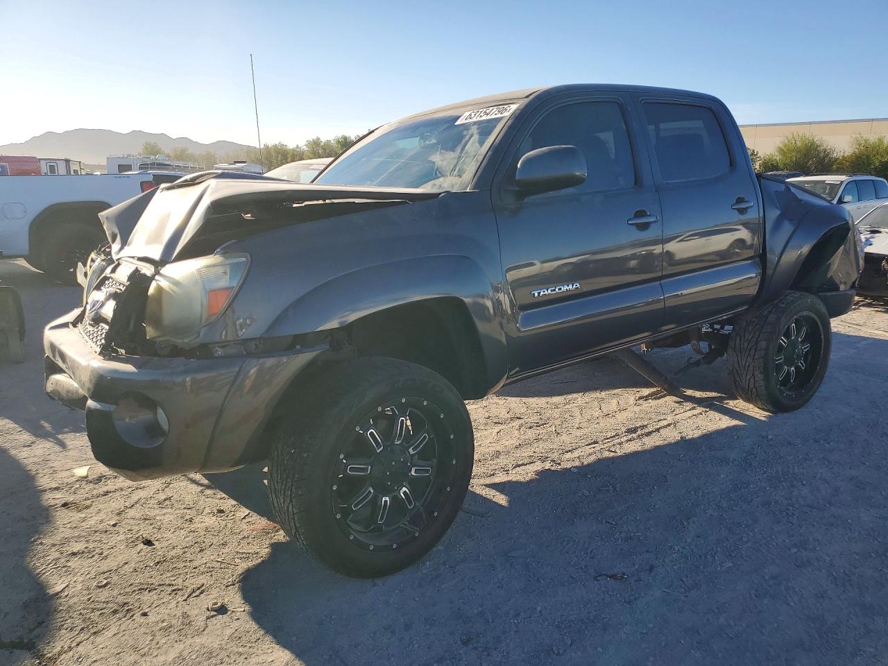 3TMLU4EN1BM061578 · 2011 TOYOTA TACOMA
