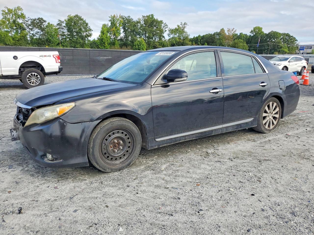 4T1BK3DB9BU394623 · 2011 TOYOTA AVALON