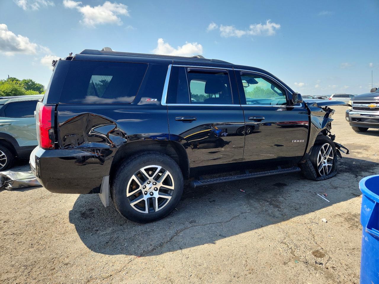 1GNSKBKC0HR407966 · 2017 CHEVROLET TAHOE · 3/13