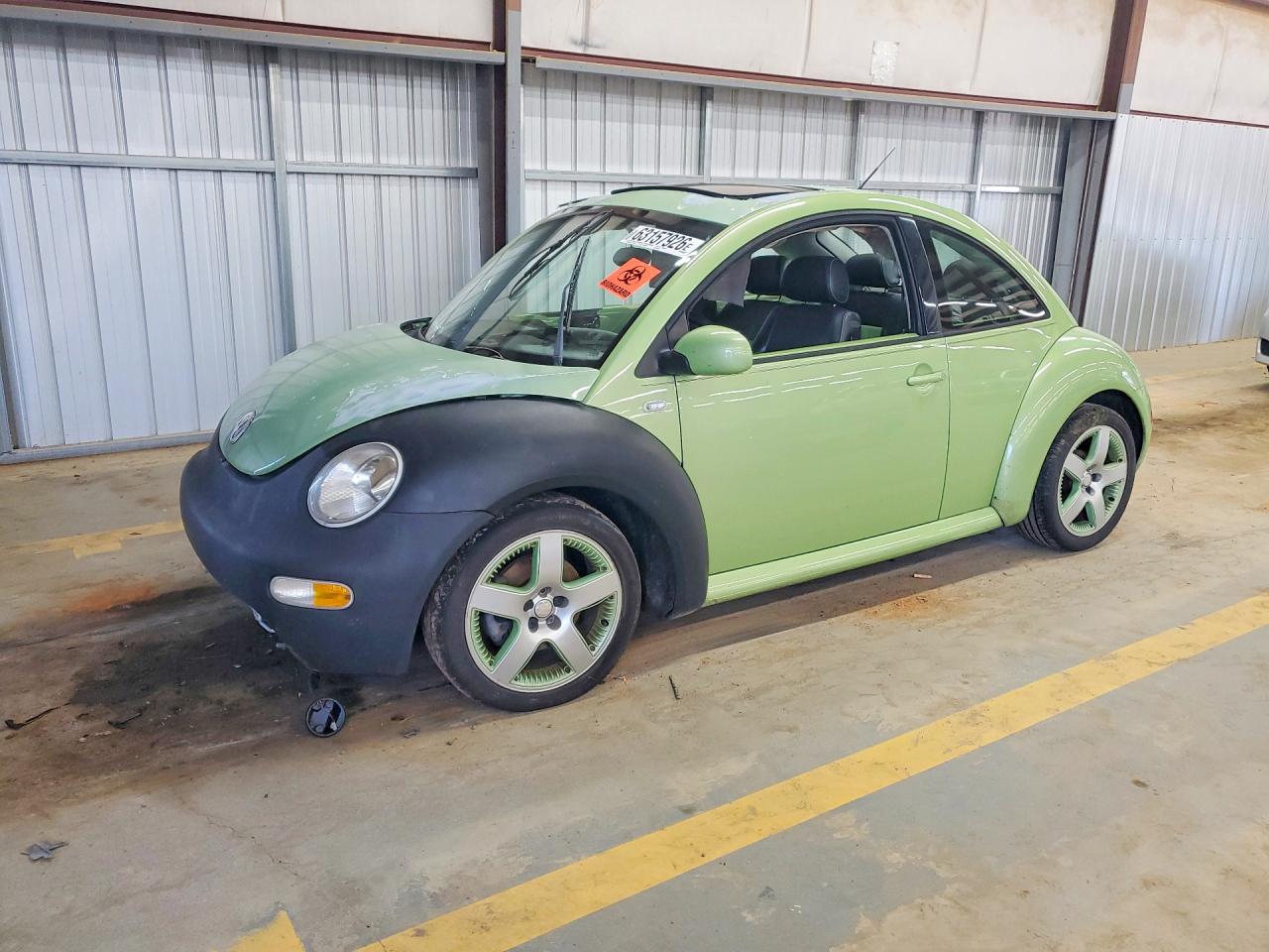 3VWCD21C53M408806 · 2003 VOLKSWAGEN NEW BEETLE