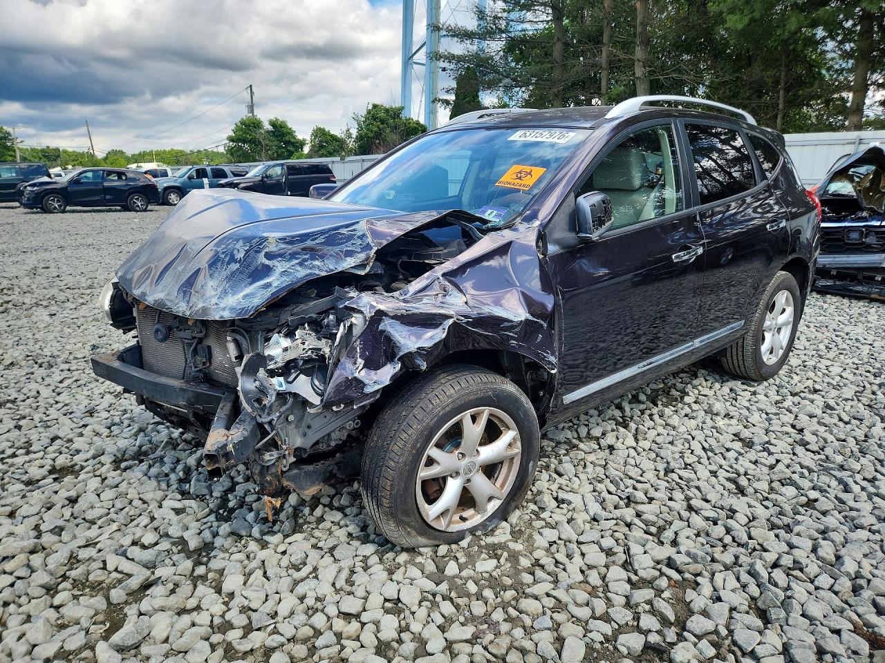 JN8AS5MV8BW289344 · 2011 NISSAN ROGUE