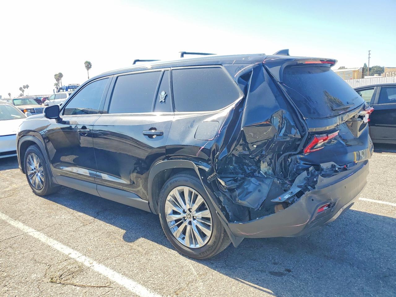 5TDAAAB58RS007627 · 2024 TOYOTA GRAND HIGHLANDER · 2/13