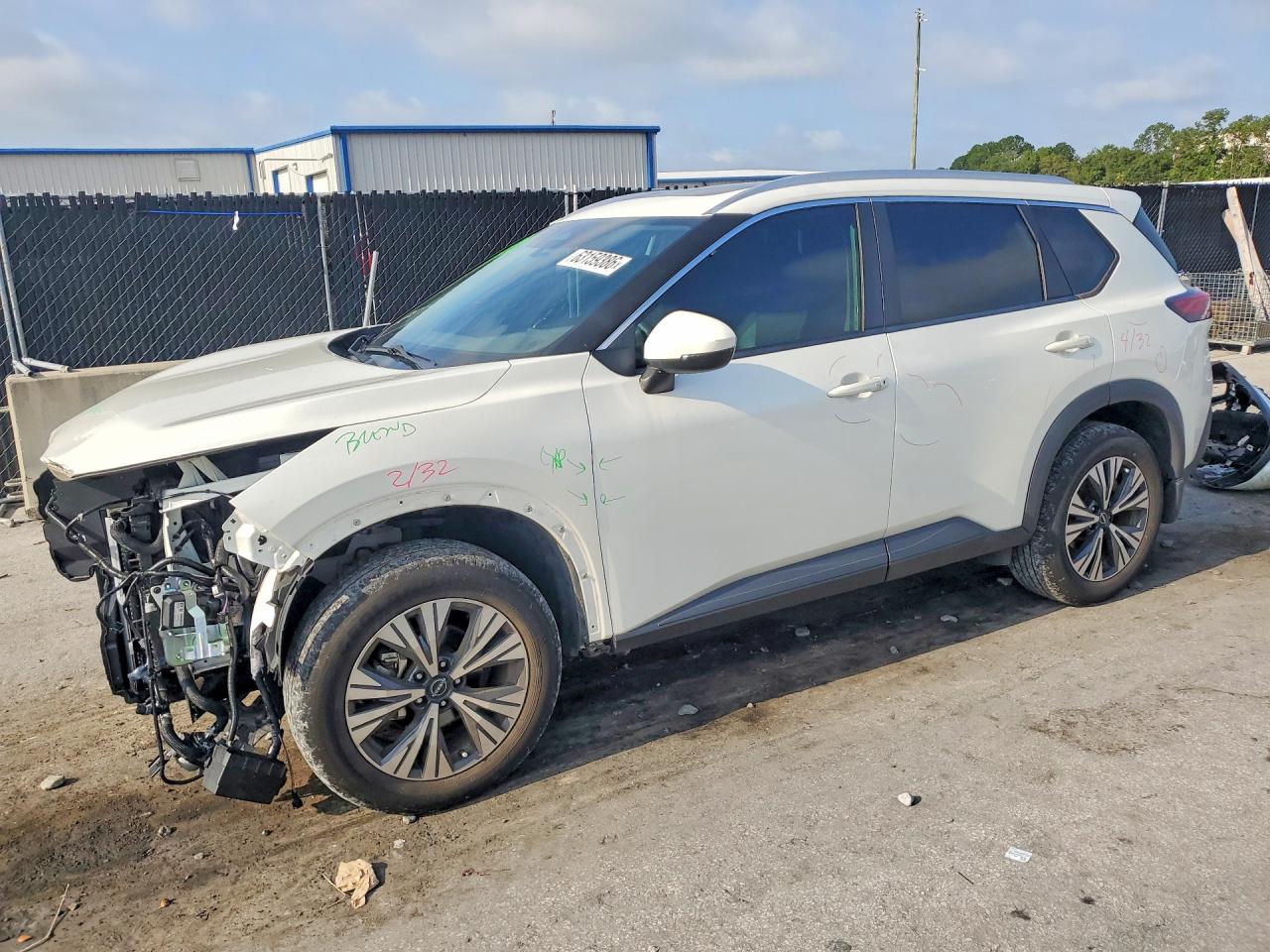 5N1BT3BA6PC686136 · 2023 NISSAN ROGUE