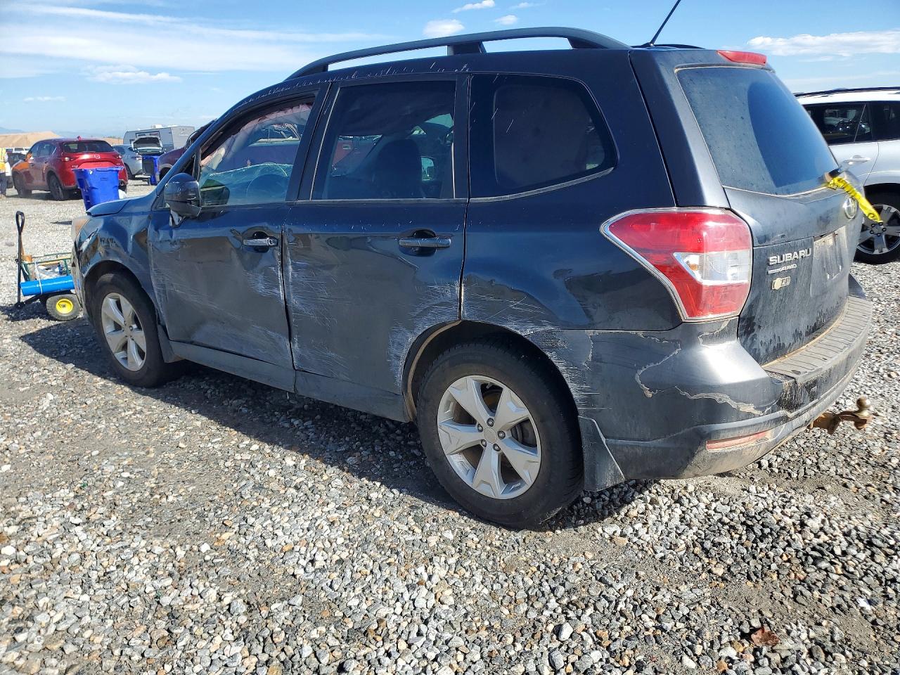 JF2SJADC8FG421188 · 2015 SUBARU FORESTER · 2/13