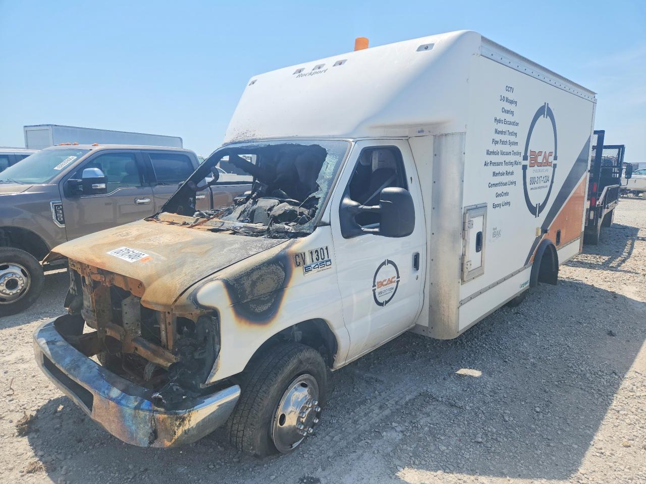 1FDXE4FS3JDC41301 · 2018 FORD E450