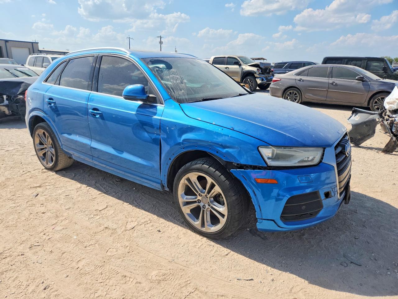 WA1BFCFS6GR008962 · 2016 AUDI Q3 · 4/13