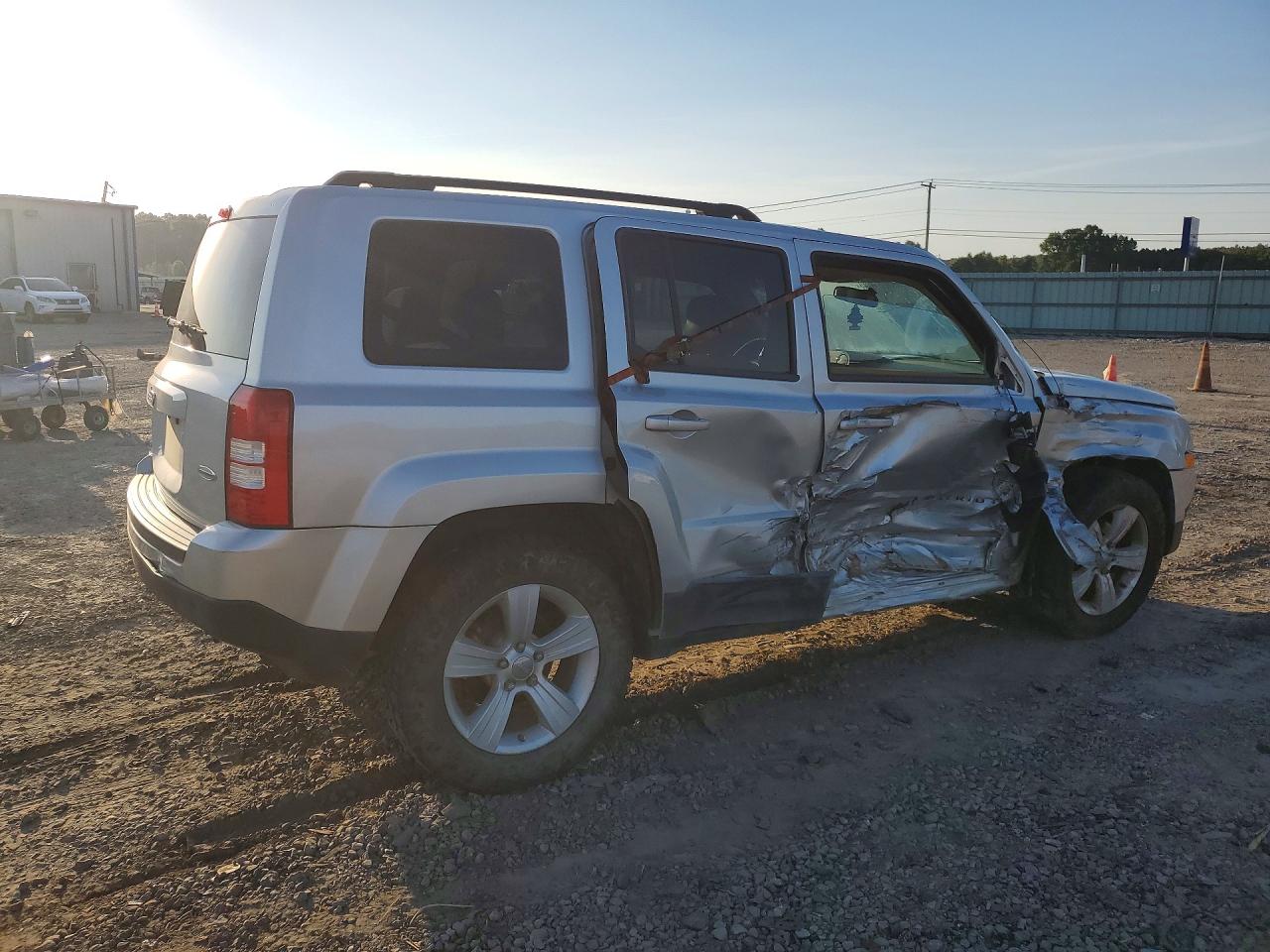 1J4NF1GB6BD152680 · 2011 JEEP PATRIOT · 3/13