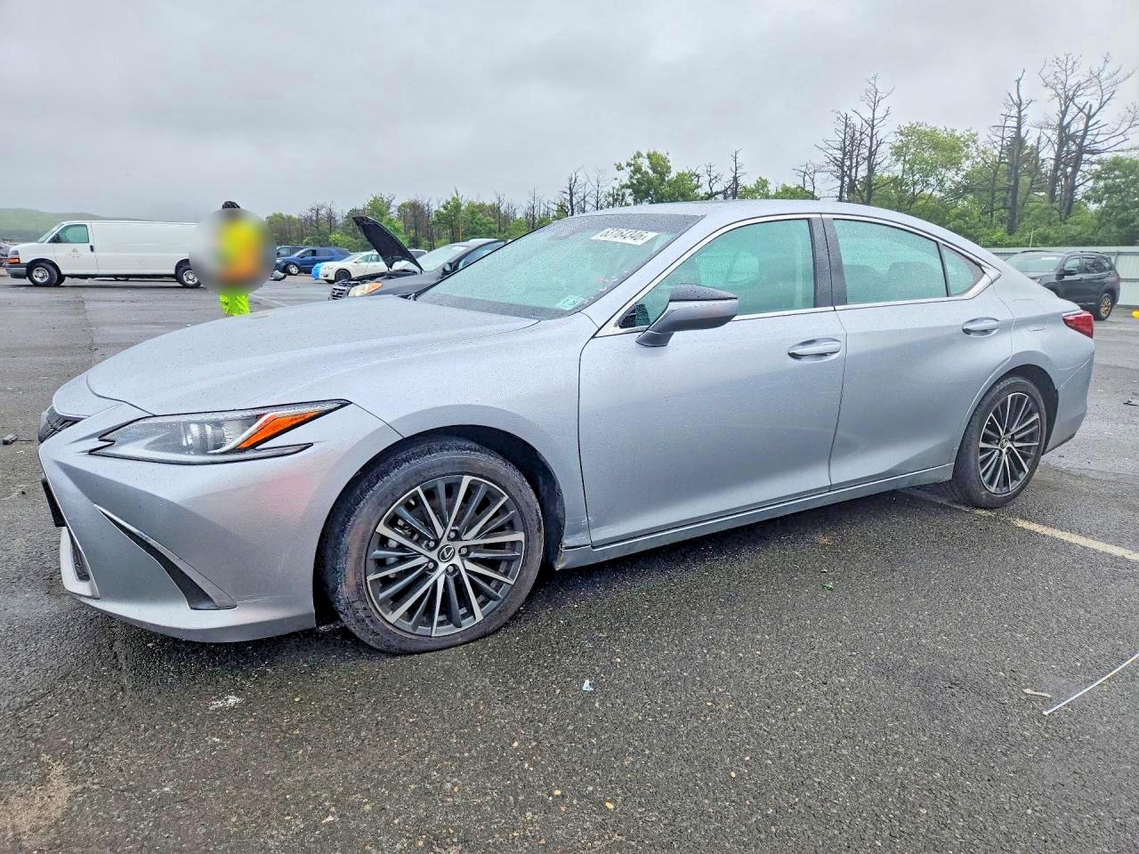2024 LEXUS ES 350