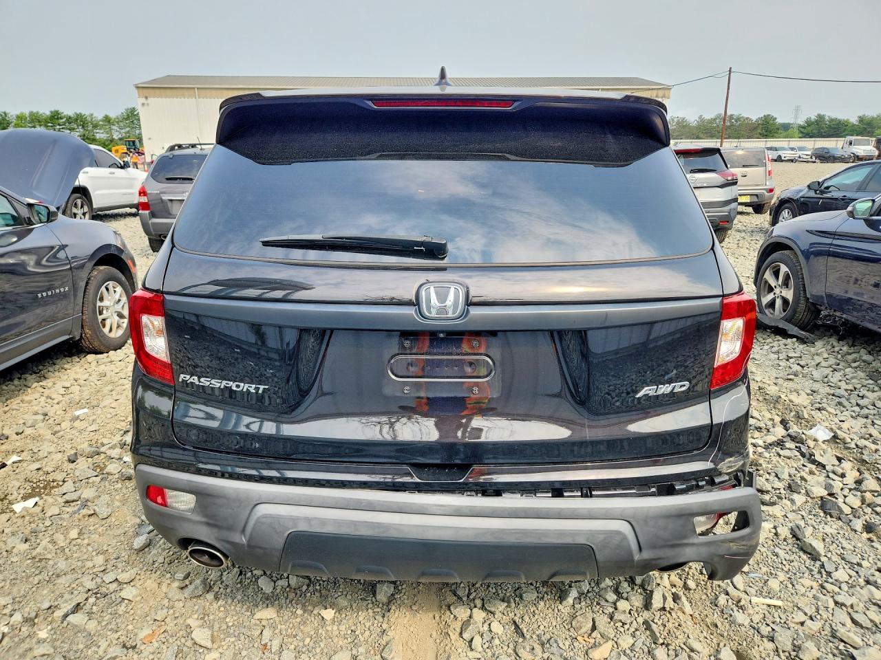 5FNYF8H25MB008415 · 2021 HONDA PASSPORT · 6/12